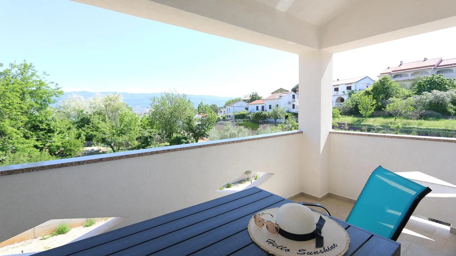 Apartments Mirjana Silo  Croatia