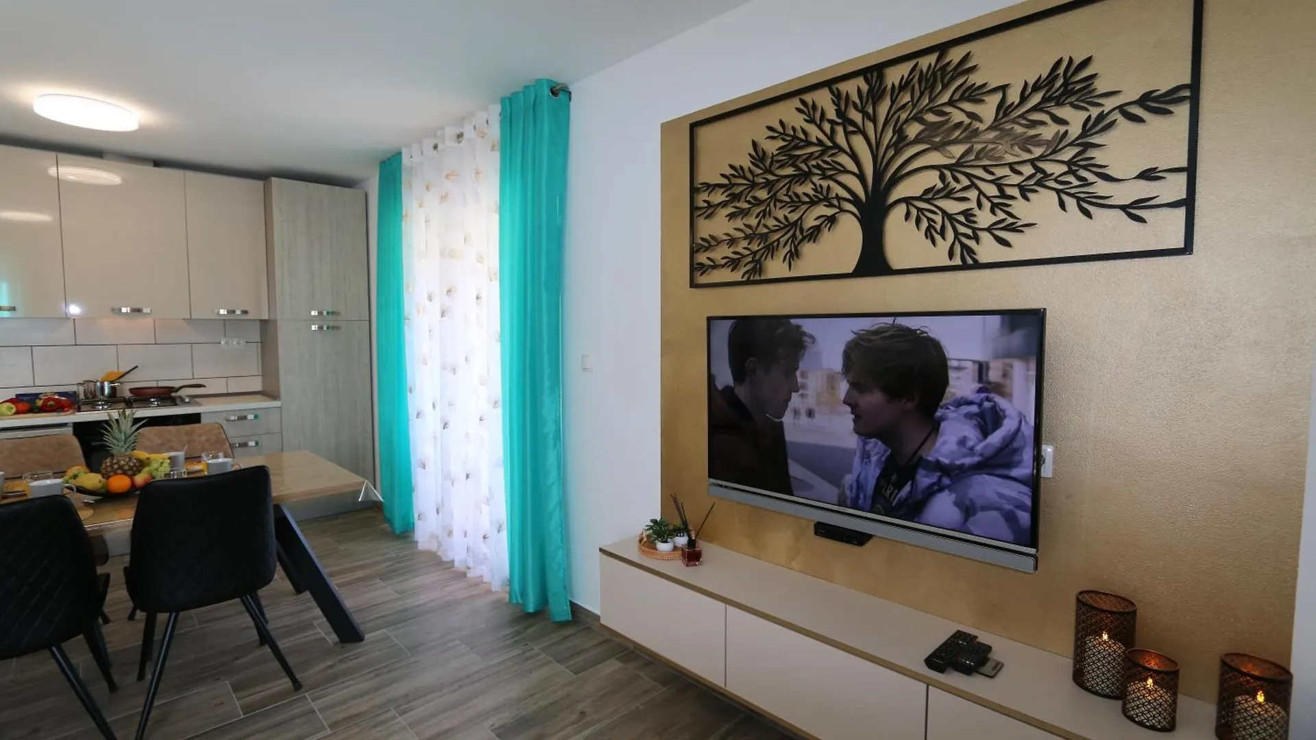 Apartments Mirjana سيلو